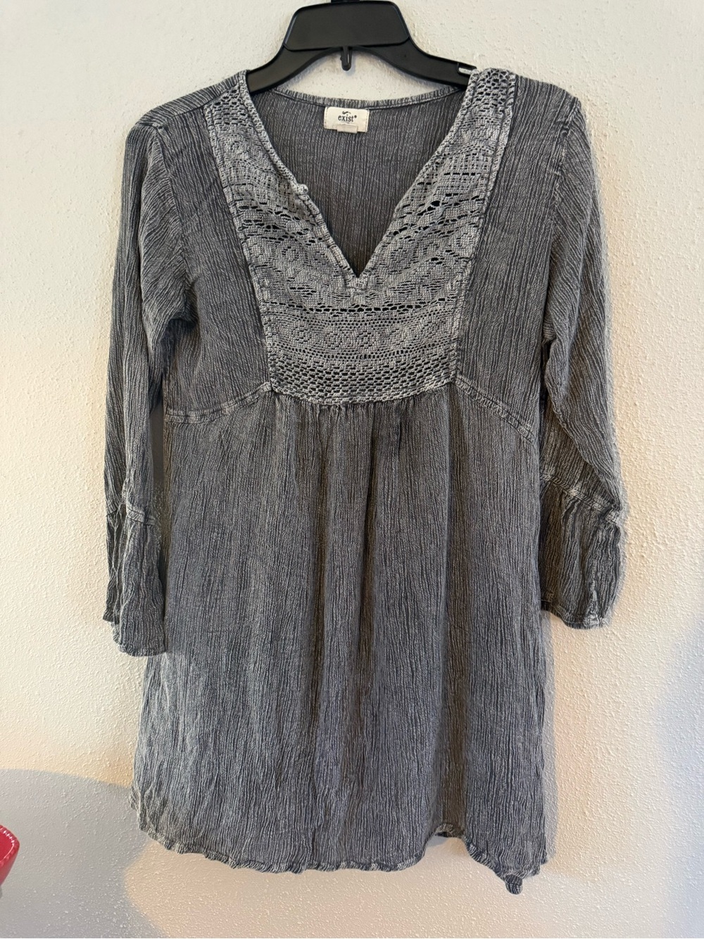 Exist Heathered Charcoal Knit Top in Gray
